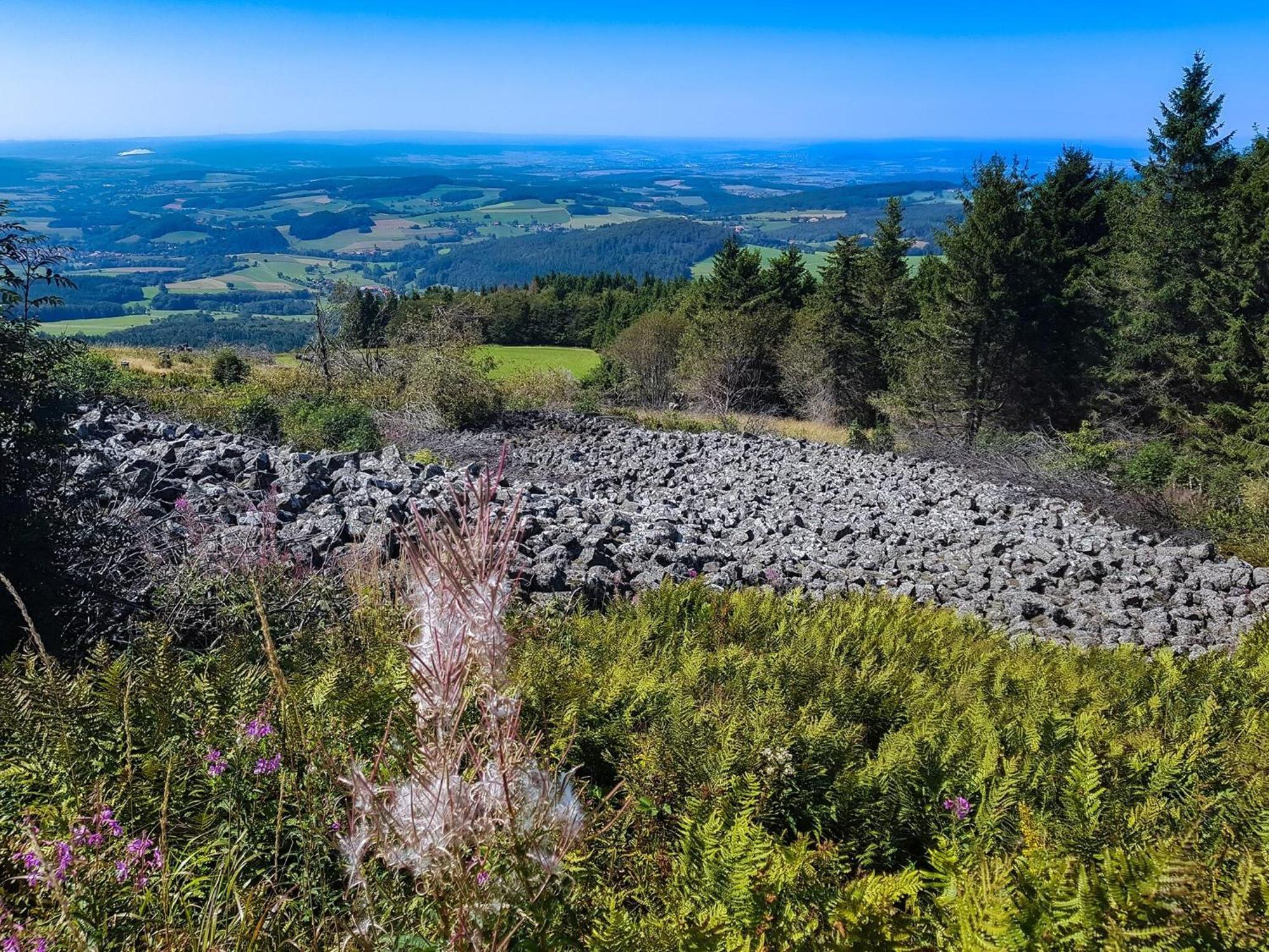 Peterchens Mondfahrt - Wasserkuppe Герсфельд Экстерьер фото